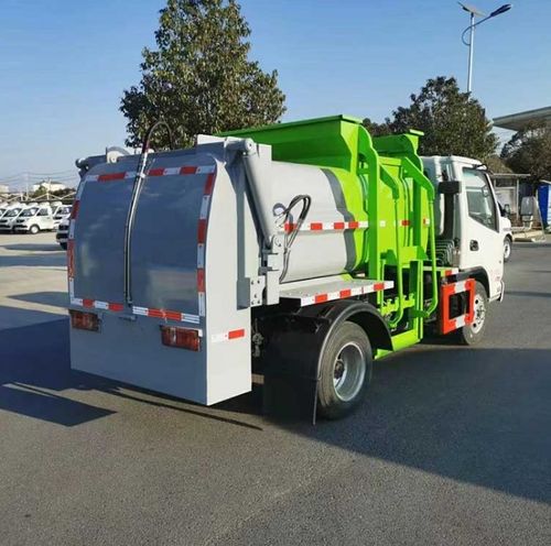 国六餐厨垃圾车 引领泔水收集的绿色革命